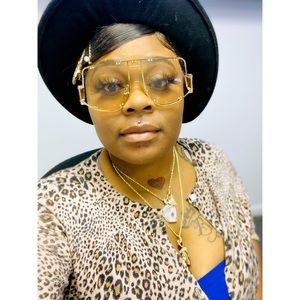 Meet your Posher, Angel